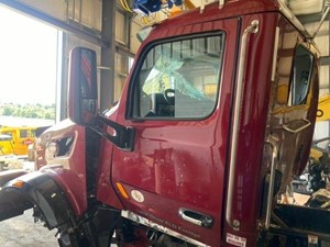 Used 2021 PETERBILT 567 Door (Stock #7329)) Part Image