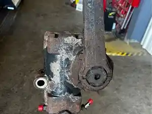 Used 1998 INTERNATIONAL 4900 Steering Gear (Stock #12635)) Part Image