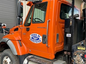 Used 2007 INTERNATIONAL 7600 Cab (Stock #8380)) Part Image