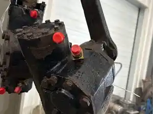 Used 2000 MACK RD688S Steering Gear (Stock #12343)) Part Image