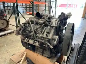 Used 2006 GM 6.6 DURAMAX Engine Assy (Stock #8985)) Part Image