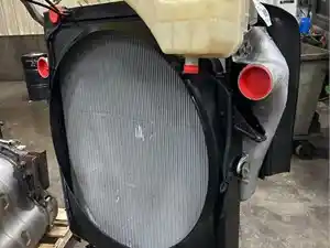 Used 2019 VOLVO VNL Cooling Assembly (Stock #9916)) Part Image