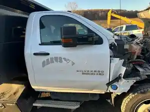 Used 2021 CHEVROLET C5500 Door (Stock #11433)) Part Image