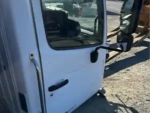 Used 2021 HINO L6 Door (Stock #12552)) Part Image