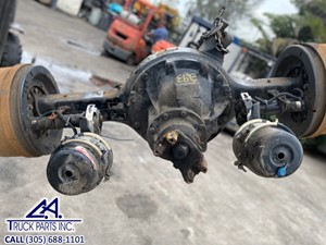 Used 2006 Meritor/Rockwell RS23-160 Complete Axle-Rear Rear (Stock #3061-4)) Part Image