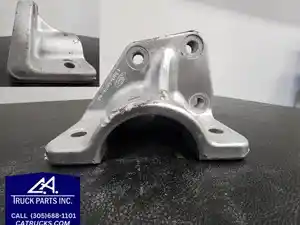 Used Ford Engine Mount Image