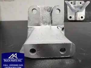 Used International Engine Mount (Stock #4797)) Part Image