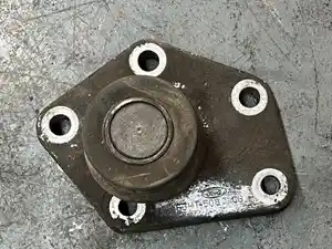 Used 1994 Ford F700 Engine Mount (Stock #9783-13)) Part Image
