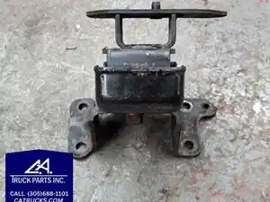 Used 1998 Isuzu NPR Engine Mount (Stock #7779)) Part Image