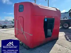 Used 1999 Freightliner CLASSIC XL Sleeper (Stock #9558)) Part Image
