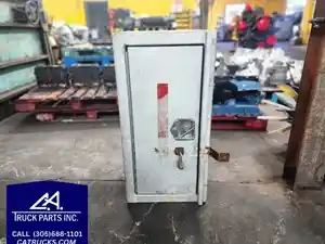 Used 2000 Tool Box (Stock #6165)) Part Image