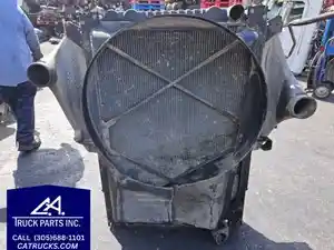 Used 2003 Freightliner COLUMBIA Radiator (Stock #9642)) Part Image