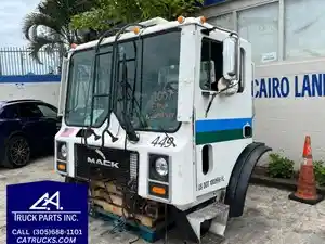 Used 2007 Mack MR688S Cab (Stock #10245-1)) Part Image