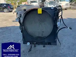 Used 2016 Freightliner Cascadia 132 Radiator (Stock #9043)) Part Image