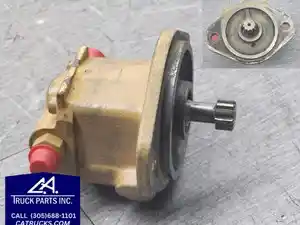 Used Caterpillar C11 Fuel Gear Pump (Stock #5353)) Part Image