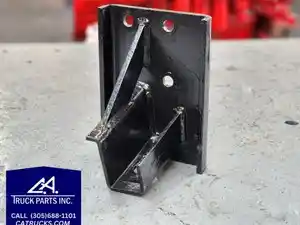 Used Caterpillar Engine Mount (Stock #7672)) Part Image