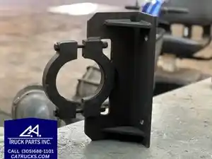 Used Caterpillar Engine Mount Image