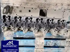 Used Cummins 6BT 5.9 Head Image