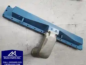 Used Cummins M11 Intake Manifold (Stock #5283)) Part Image