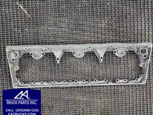 Used Cummins M11 Valve Cover (Stock #5501)) Part Image