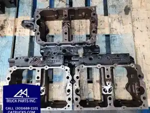Used Cummins N14 Rocker Arm (Stock #6114)) Part Image