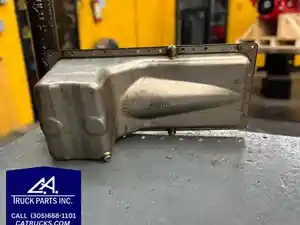 Used Detroit 4-53 Oil Pan (Stock #9046)) Part Image