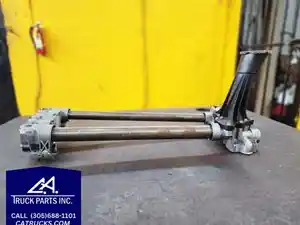 Used Detroit DD15 Oil Pump (Stock #6560)) Part Image