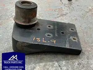 Used Engine Mount Image