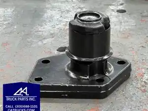 Used Ford Engine Mount (Stock #8221)) Part Image