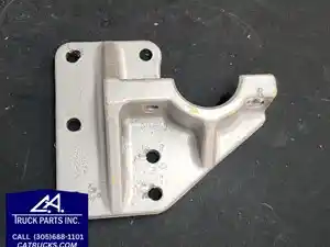Used Ford Engine Mount (Stock #5389)) Part Image