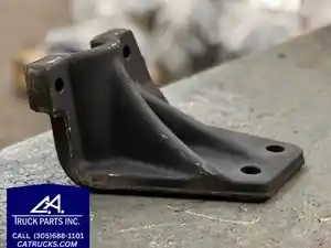 Used Ford Engine Mount (Stock #9278)) Part Image
