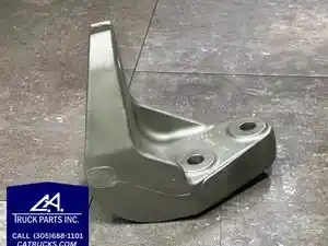 Used Freightliner CORONADO Engine Mount (Stock #8746)) Part Image
