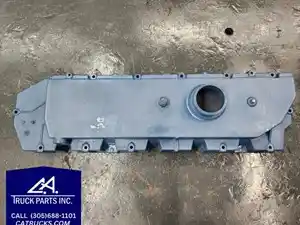 Used International DT466E Valve Cover (Stock #6600)) Part Image