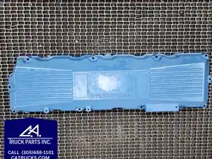 Used International DT466E Valve Cover (Stock #5983)) Part Image