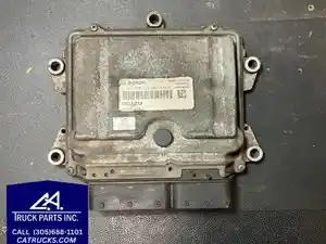 Used Isuzu ECM (Stock #9957)) Part Image