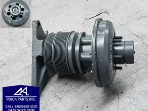 Used Mack AMI-335 Fan Clutch/Hub (Stock #5250)) Part Image