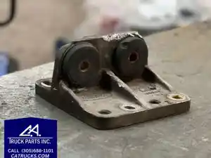 Used Peterbilt Universal Engine Mount (Stock #10408)) Part Image