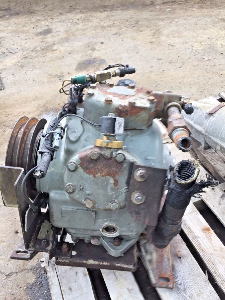 2002 MCI D4000 (Stock #P-16) | A/C Compressors | TPI