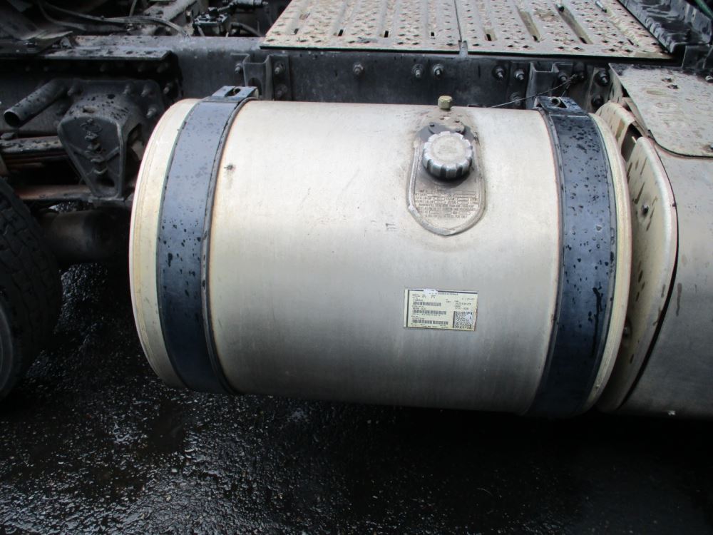 Used 2011 Mack CXU612 Fuel Tank for sale Dinuba California United
