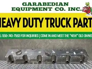 Used CUMMINS 6CT8.3 Valve Cover (Stock #4537357)) Part Image