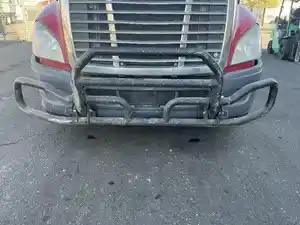 Used 2015 FREIGHTLINER CASCADIA Bumper (Stock #4392-26)) Part Image