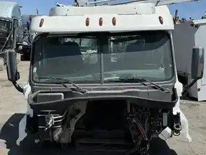 Used 2013 FREIGHTLINER Cascadia 113 Cab (Stock #1966-9)) Part Image