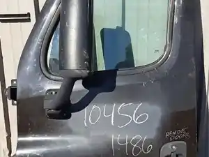 Used 2012 FREIGHTLINER Cascadia 113 Door (Stock #1486-15)) Part Image