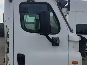 Used 2011 FREIGHTLINER Cascadia 125 Cab (Stock #1213-13)) Part Image