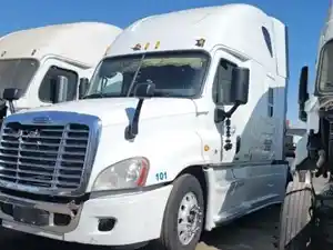 Used 2015 FREIGHTLINER Cascadia 125 Cab (Stock #1537-15)) Part Image