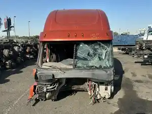 Used 2016 FREIGHTLINER Cascadia 125 Cab (Stock #2037-27)) Part Image