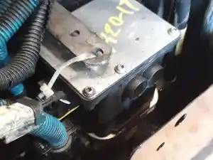 Used 2015 FREIGHTLINER Cascadia 125 DEF Pump (Stock #1420-17)) Part Image