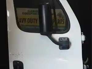 Used 2008 FREIGHTLINER Cascadia 125 Door (Stock #1277-12)) Part Image