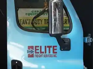 Used 2015 FREIGHTLINER Cascadia 125 Door (Stock #1721-18)) Part Image
