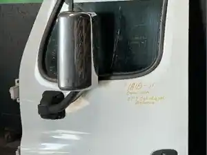 Used 2017 FREIGHTLINER Cascadia 125 Door (Stock #1818-11)) Part Image